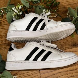 Adidas Sneakers Grand Court size 6 Cloudform Comfort